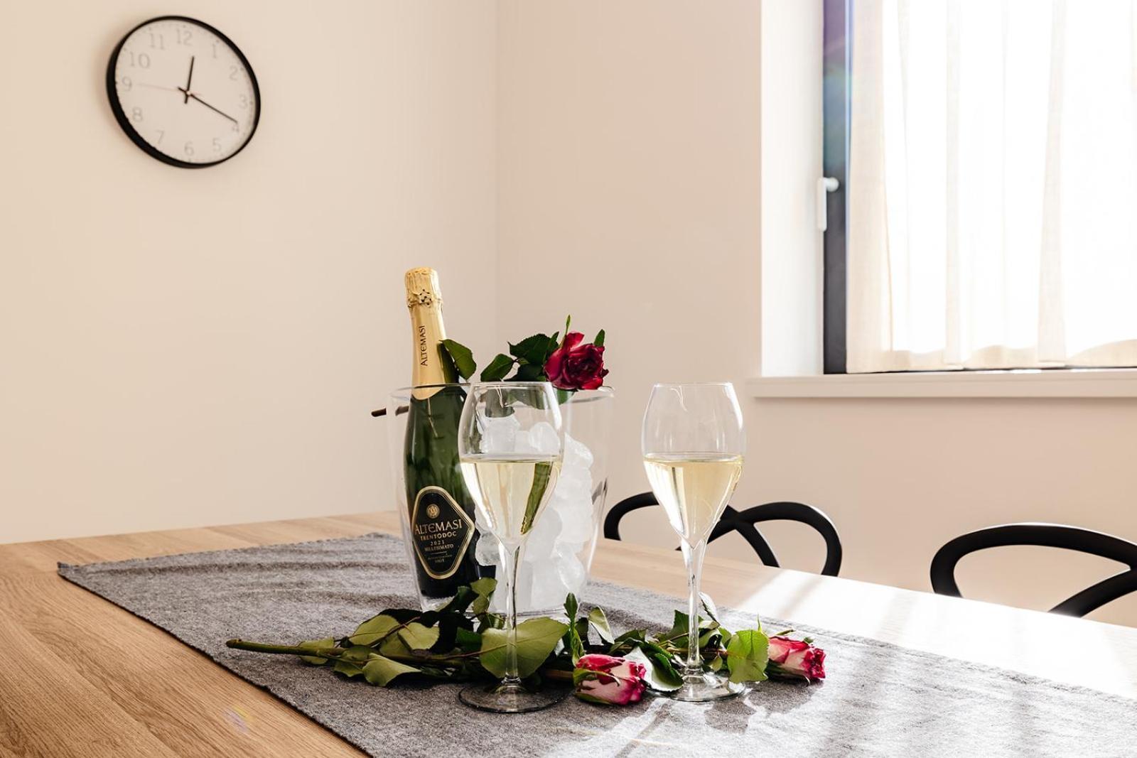 Apartament Elvy Garda Living Garden Riva Zewnętrze zdjęcie